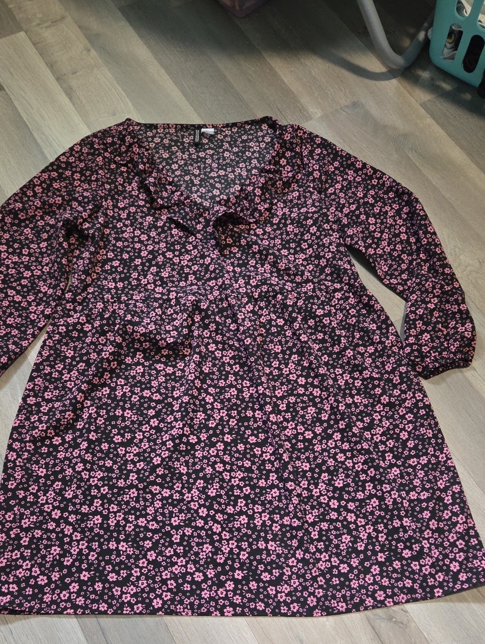 LAST CHANCE Like NEW H&M Divided Black Dress with Pink Floral Pattern